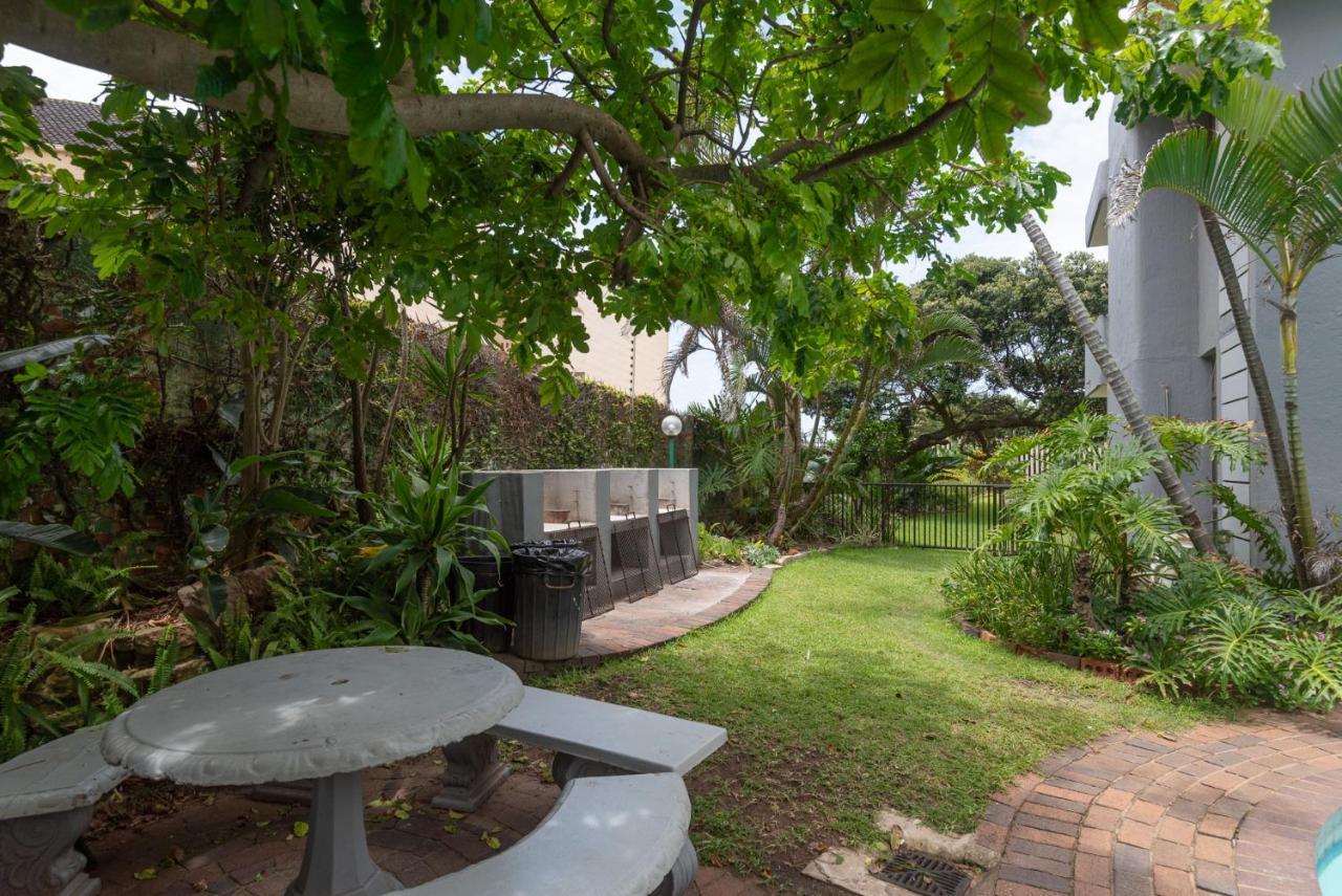 1 Licorna Beach Durban Exterior photo