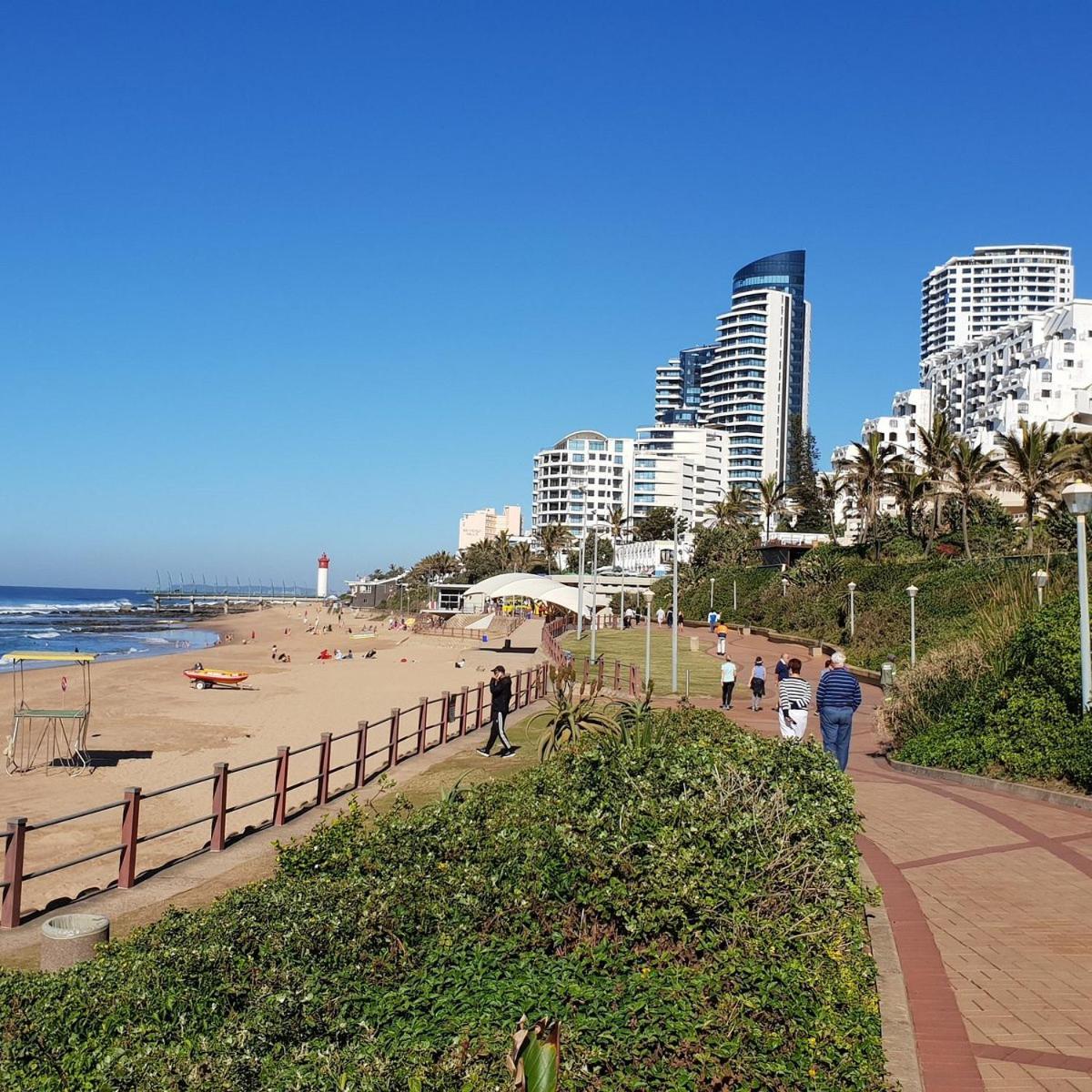 1 Licorna Beach Durban Exterior photo